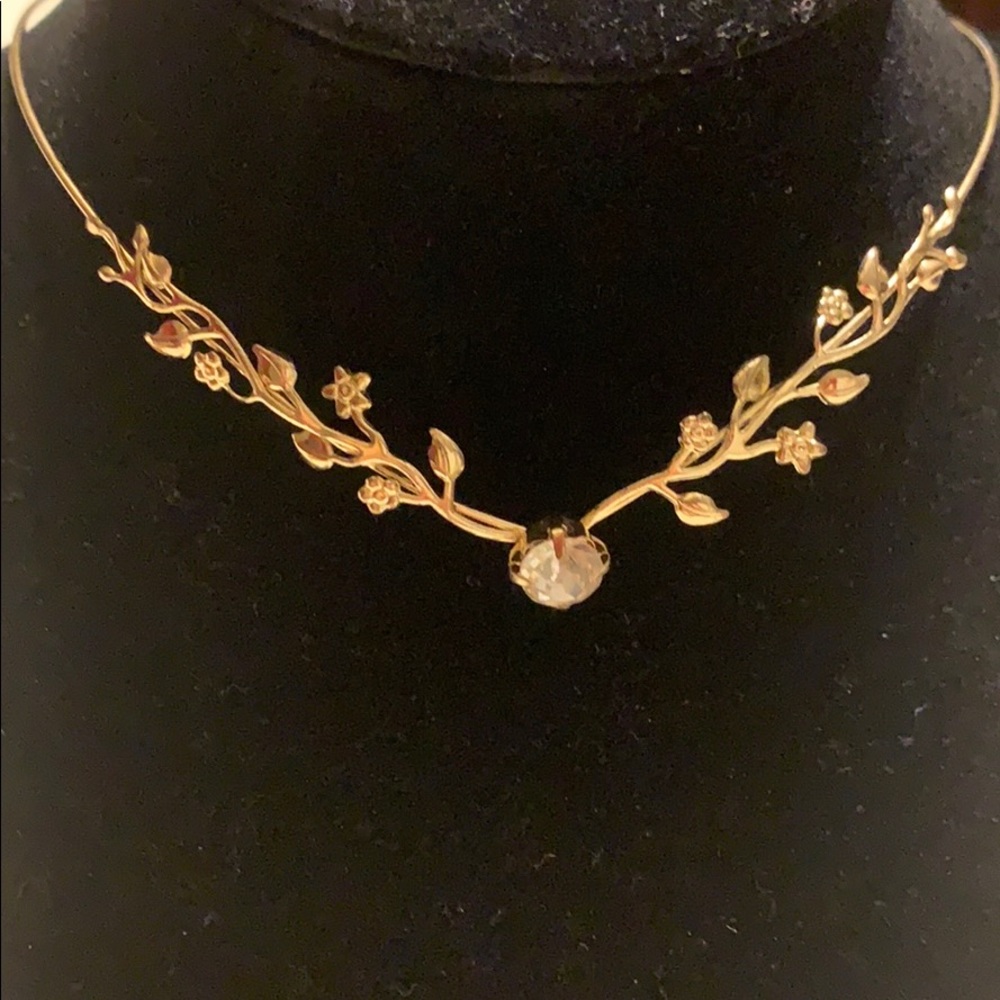 Gold tone necklace